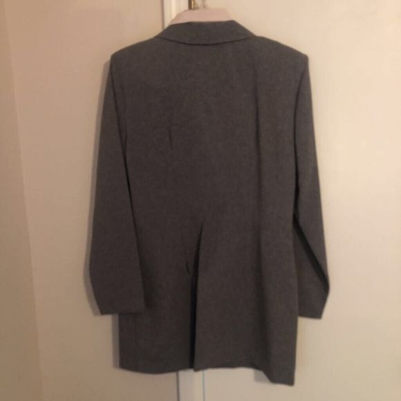 Be Smart Womens 2 Piece Skirt Suit Gray Heathered Long Sleeve Embroidered USA 11 - Picture 4 of 12